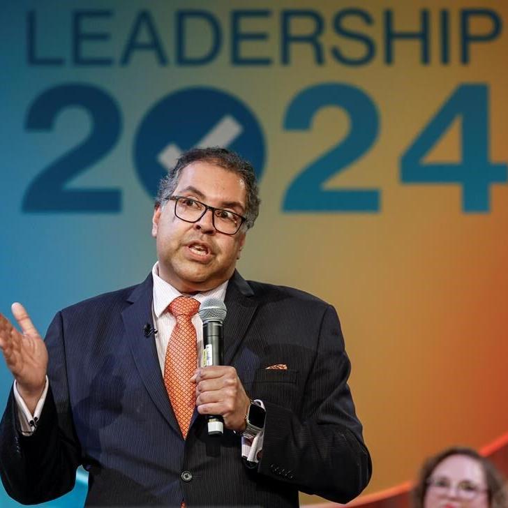 'Politics in full sentences:' Nenshi returns to public life as leader of Alberta NDP